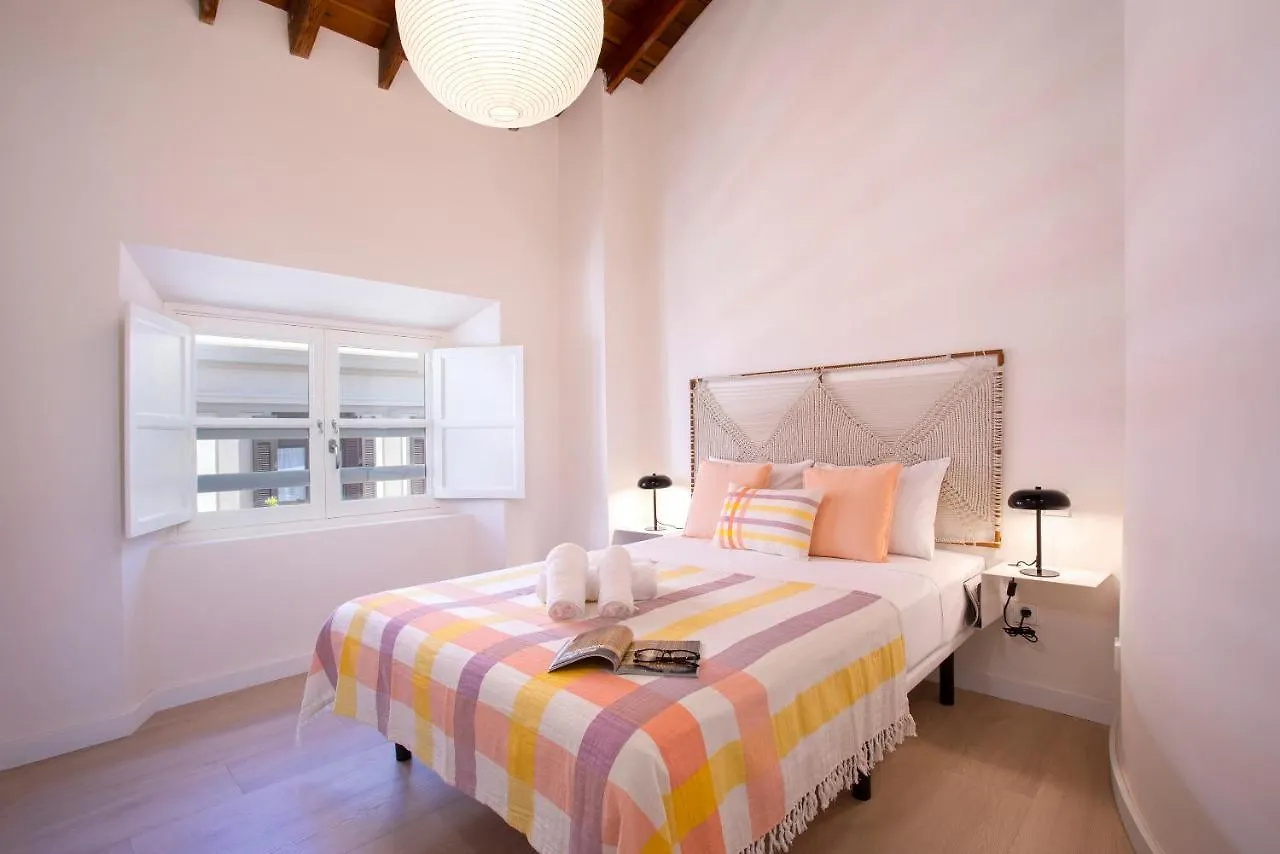 Apartamentos Thyssen Cisneros By Rent Me Malaga Apartment