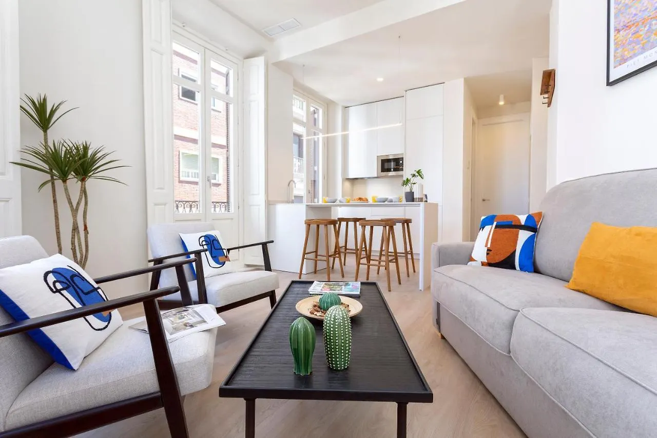 Apartamentos Thyssen Cisneros By Rent Me Malaga 0*,
